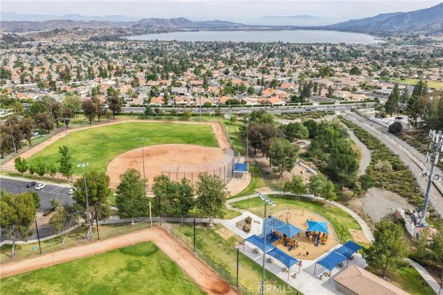 29448 Rock Point, Lake Elsinore, CA 92530