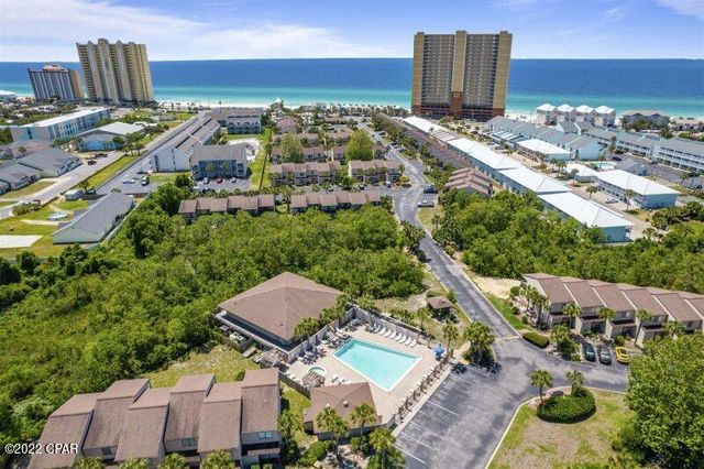 17751 Panama City Beach Parkway 2E, Panama City Beach, FL 32413
