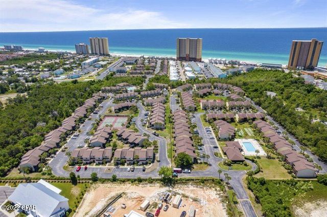 17751 Panama City Beach Parkway 2E, Panama City Beach, FL 32413