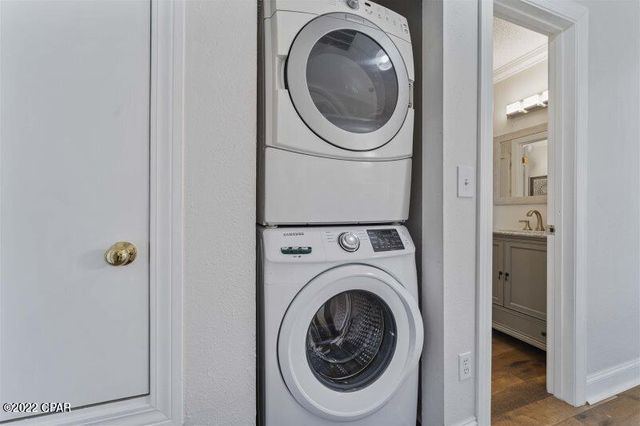 17751 Panama City Beach Parkway 2E, Panama City Beach, FL 32413