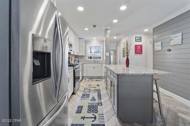 17751 Panama City Beach Parkway 2E, Panama City Beach, FL 32413