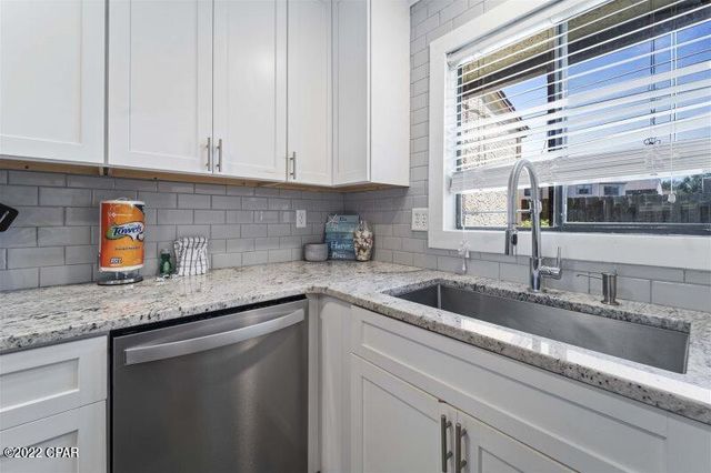 17751 Panama City Beach Parkway 2E, Panama City Beach, FL 32413