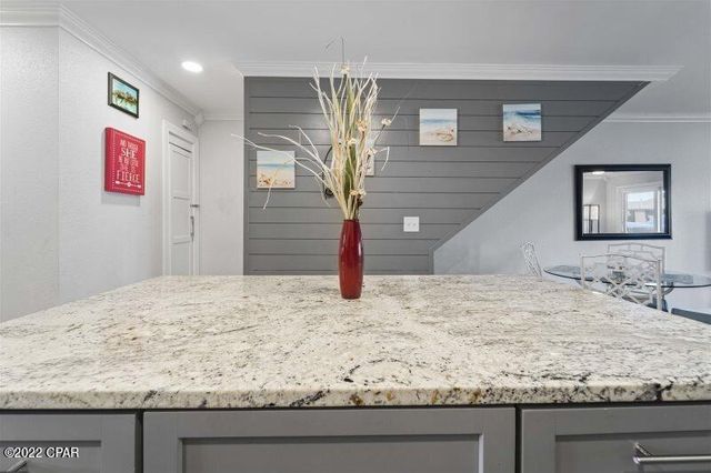 17751 Panama City Beach Parkway 2E, Panama City Beach, FL 32413