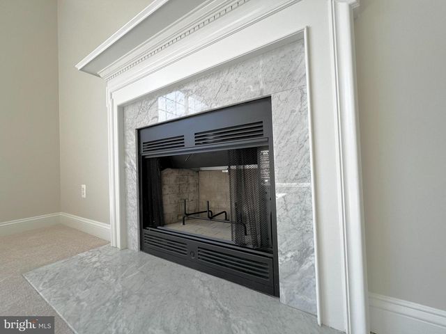 6870 DESALES PL, Hughesville, MD 20637