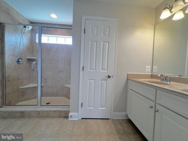 6870 DESALES PL, Hughesville, MD 20637