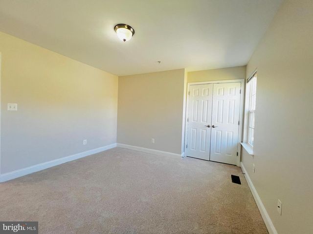 6870 DESALES PL, Hughesville, MD 20637