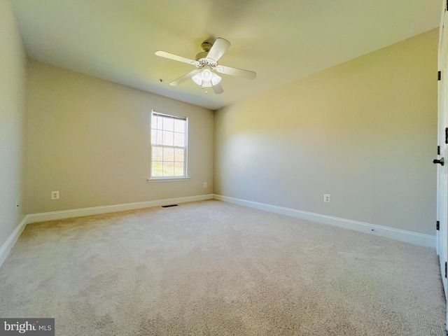 6870 DESALES PL, Hughesville, MD 20637
