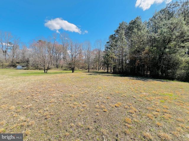 6870 DESALES PL, Hughesville, MD 20637