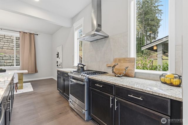 15249 NE Woodland Place, Woodinville, WA 98072