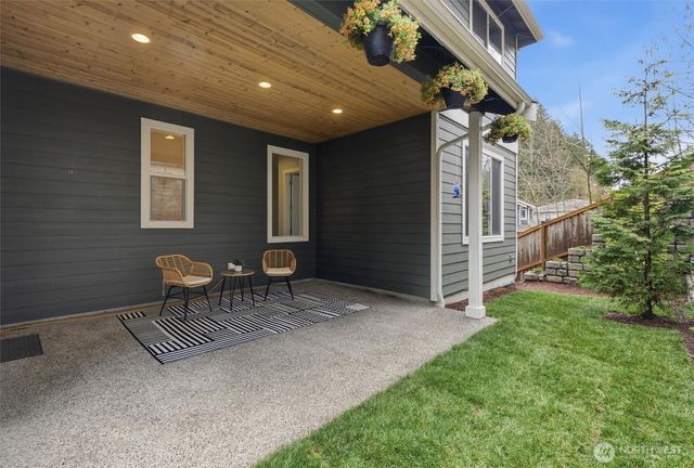 15249 NE Woodland Place, Woodinville, WA 98072