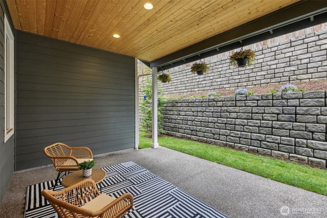 15249 NE Woodland Place, Woodinville, WA 98072