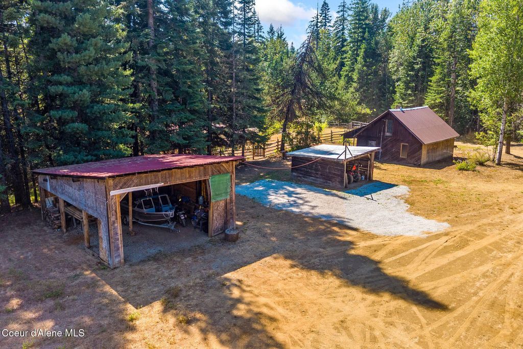3829 Up Gold Creek RD, Sandpoint, ID 83864 photo 4