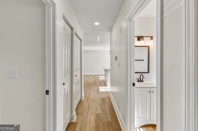 3822 Stephanie Drive SW, Atlanta, GA 30331