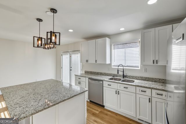 3822 Stephanie Drive SW, Atlanta, GA 30331