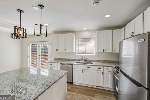 3822 Stephanie Drive SW, Atlanta, GA 30331