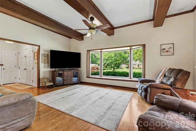 1339 Carmen Lane, Gastonia, NC 28054