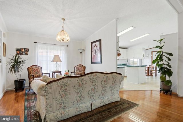 351 FARM LN, North Wales, PA 19454
