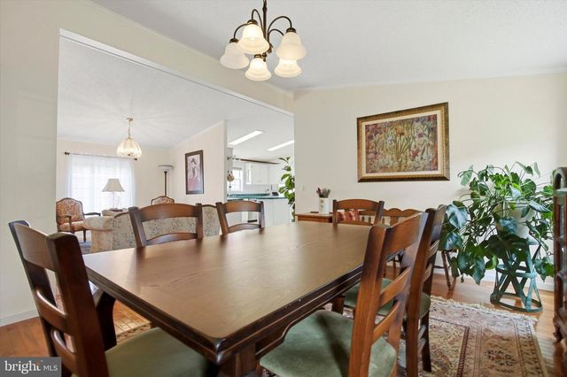 351 FARM LN, North Wales, PA 19454