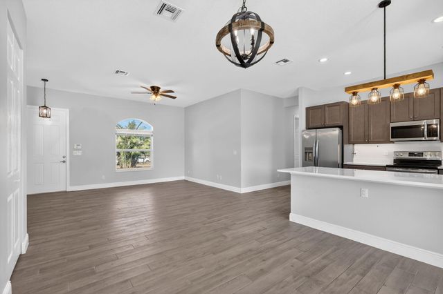 15270 97th Drive N, Jupiter, FL 33478