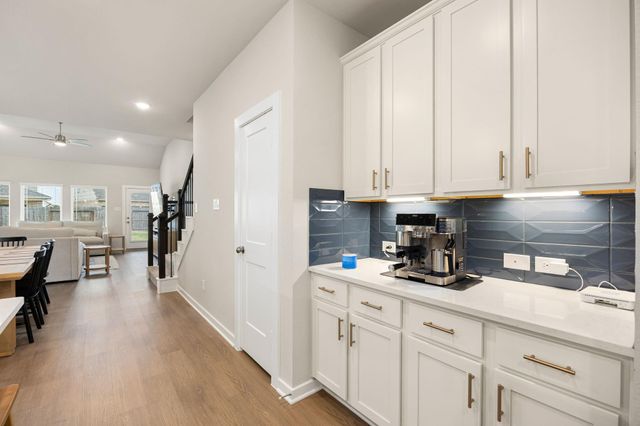 21622 Wave Hollow Drive, Cypress, TX 77433