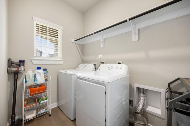 21622 Wave Hollow Drive, Cypress, TX 77433