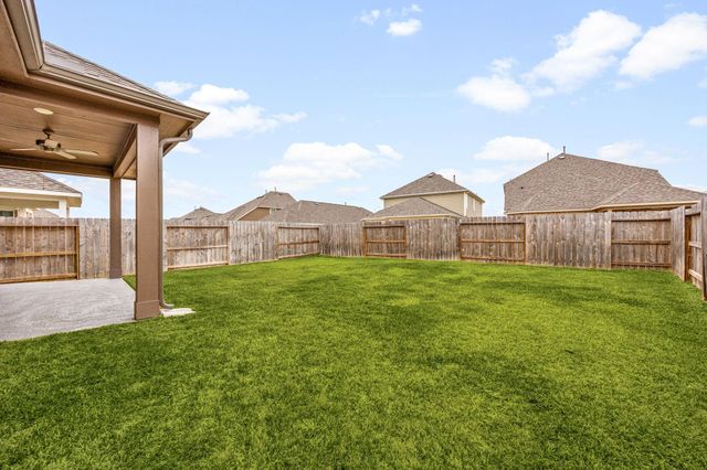 21622 Wave Hollow Drive, Cypress, TX 77433