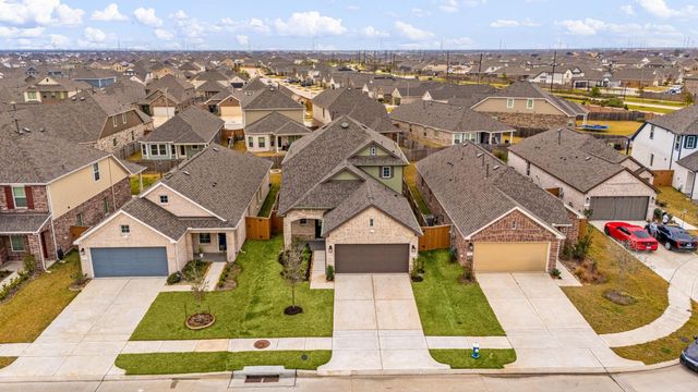 21622 Wave Hollow Drive, Cypress, TX 77433