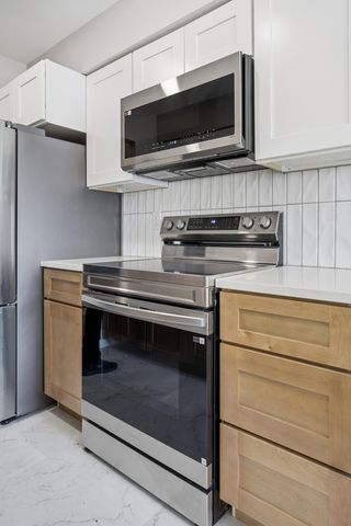 821 7th Avenue N, Fargo, ND 58102