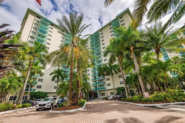 3901 S Ocean Drive 2H, Hollywood, FL 33019