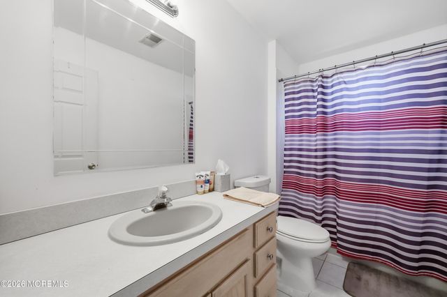 1240 8th Avenue, Toms River, NJ 08757