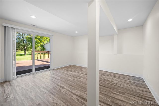 5628 Crestwood Road, Matteson, IL 60443