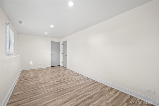 5628 Crestwood Road, Matteson, IL 60443