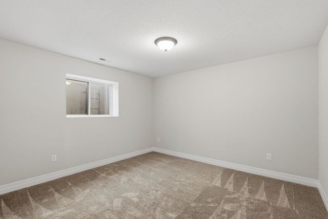 1269 S Crabtree, Goddard, KS 67052