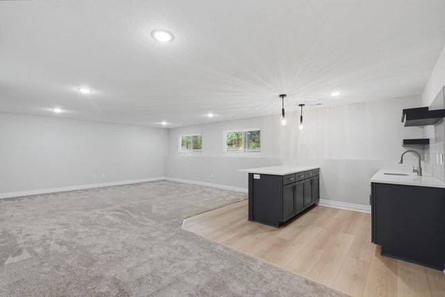 1269 S Crabtree, Goddard, KS 67052