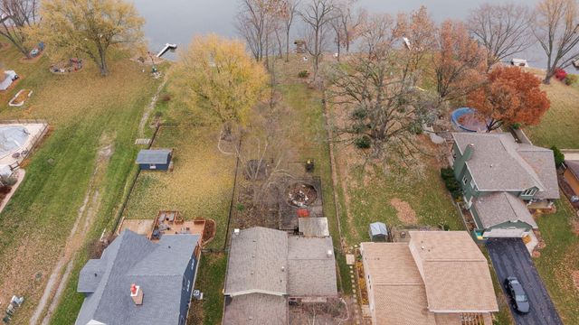 1586 Sunnyslope Drive, Crown Point, IN 46307