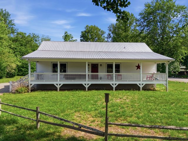 87 Laughing Waters Lane, Hayesville, NC 28904