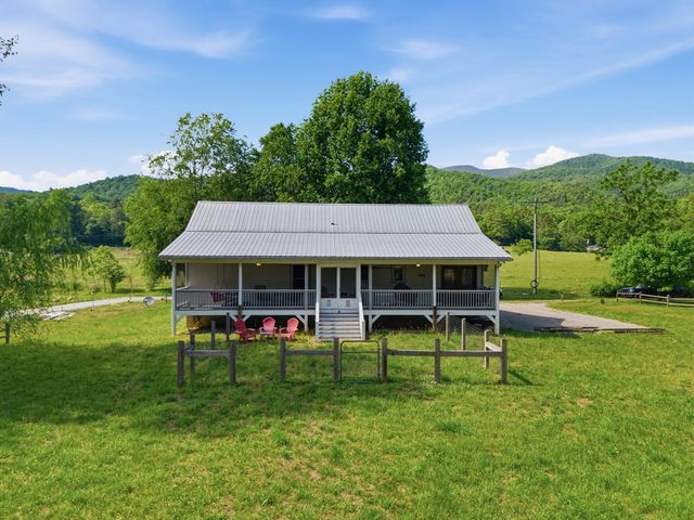 87 Laughing Waters Lane, Hayesville, NC 28904