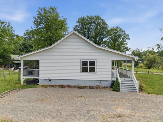 87 Laughing Waters Lane, Hayesville, NC 28904