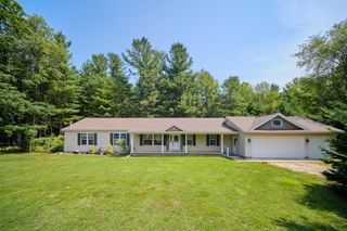 9155 Ivanhoe Drive, Onekama Twp, MI 49675