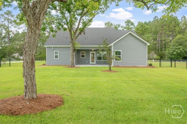 109 Ennis Road, Pembroke, GA 31321