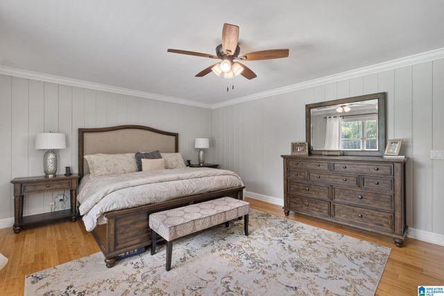 1712 WOODLAND STREET, Cullman, AL 35055