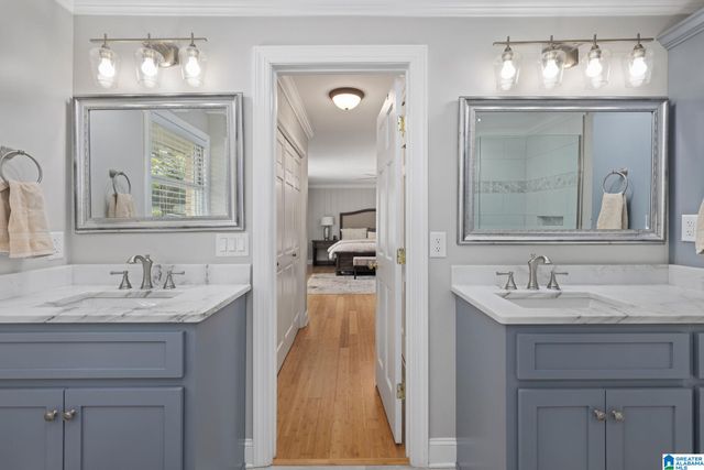 1712 WOODLAND STREET, Cullman, AL 35055