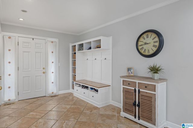 1712 WOODLAND STREET, Cullman, AL 35055