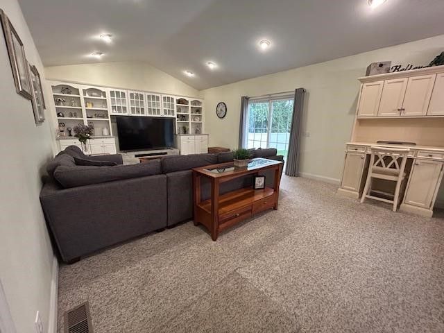 190 Hope Road, Cranston, RI 02921