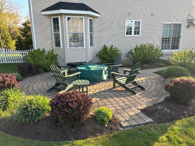 190 Hope Road, Cranston, RI 02921