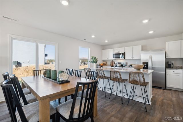 7779 Arbor Marsh Ter, New Kent, VA 23124