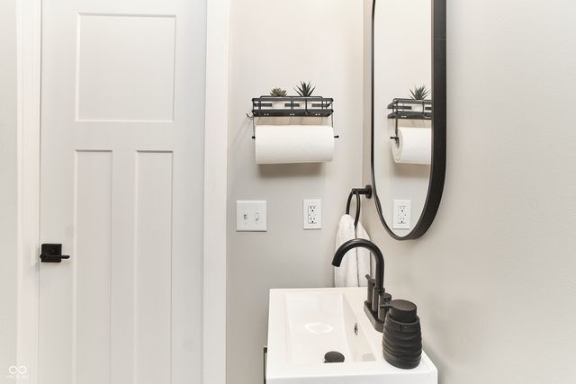 1435 S Alabama Street, Indianapolis, IN 46225