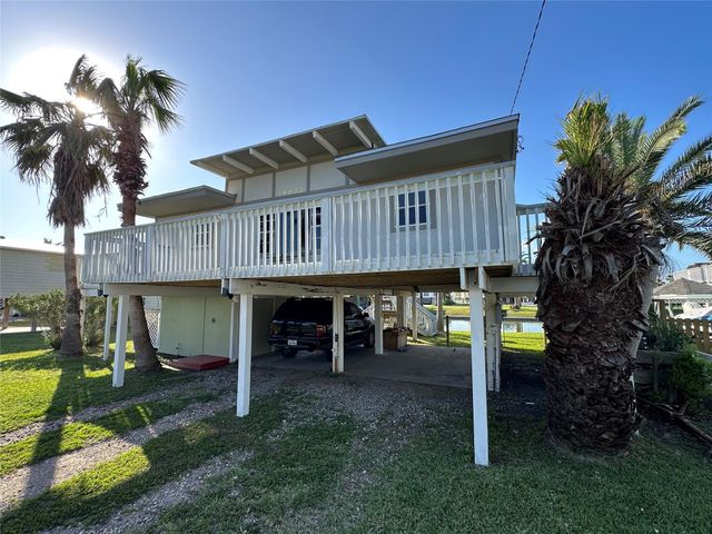 16622 Nassau Way, Jamaica Beach, TX 77554