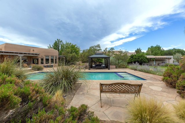 257 Camino De Lucia, Corrales, NM 87048