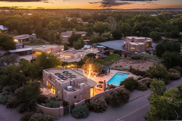 257 Camino De Lucia, Corrales, NM 87048